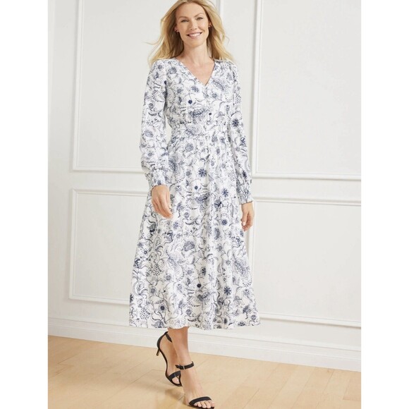 Talbots Women SMOCKED FIT & FLARE DRESS STENCIL FLORAL White And Blue $150 - Picture 4 of 13